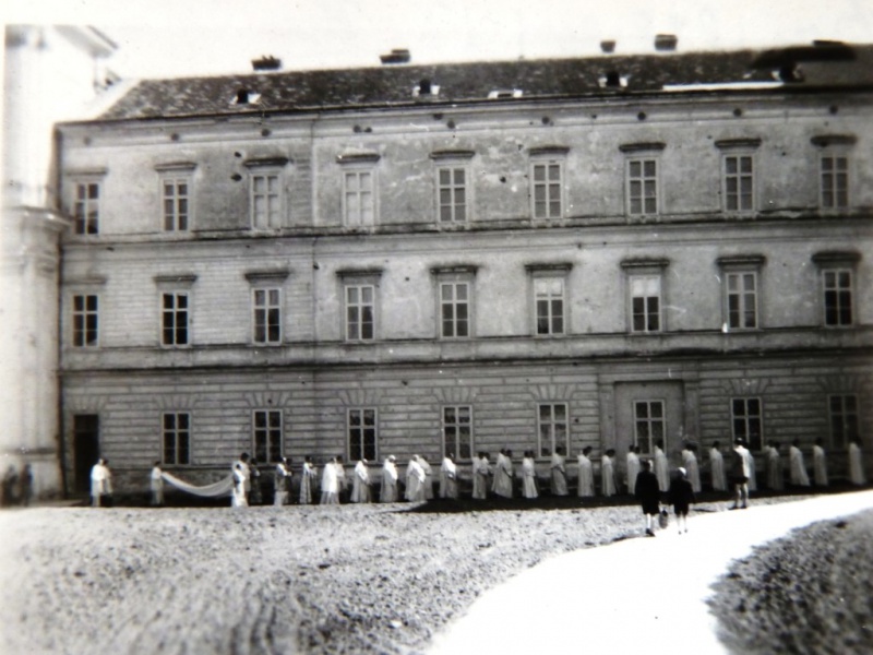 Fájl:Húsvétvasárnap 1949.jpg