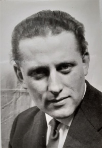 Szántó József.jpg