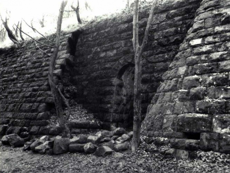 Fájl:Tamfal javitas01.jpg