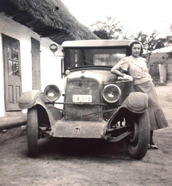 Fájl:Ott Lajosné Agárdy Mária (1943).jpg