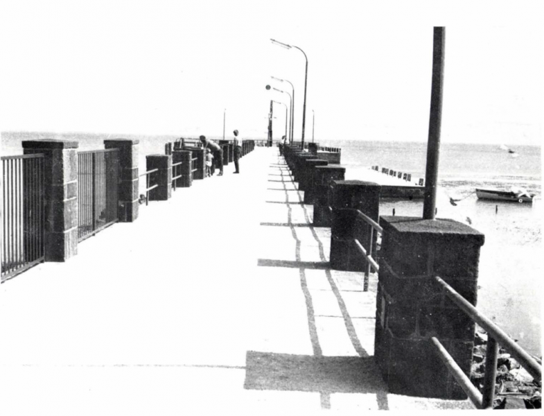 Fájl:Balatonalmadi molo 17-2.png